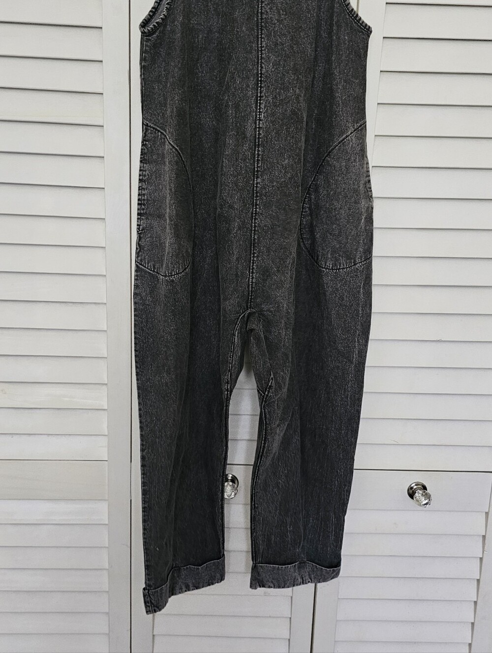 Chelsea & Violet Jumpsuit Size XS Charcoal Oversized Cuffs Adjustable Straps - Picture 6 of 13
